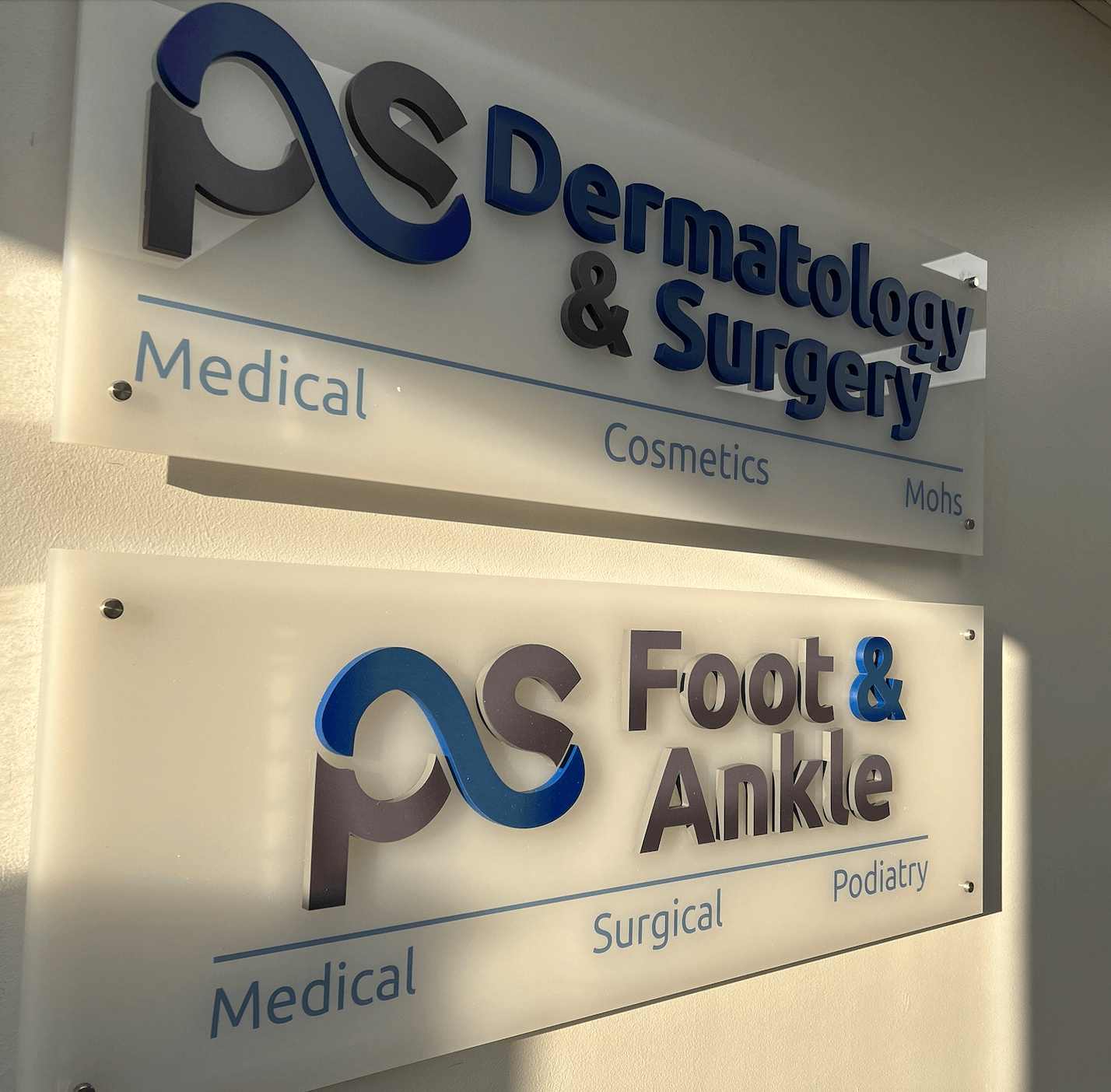 P and S Medical Group Logo